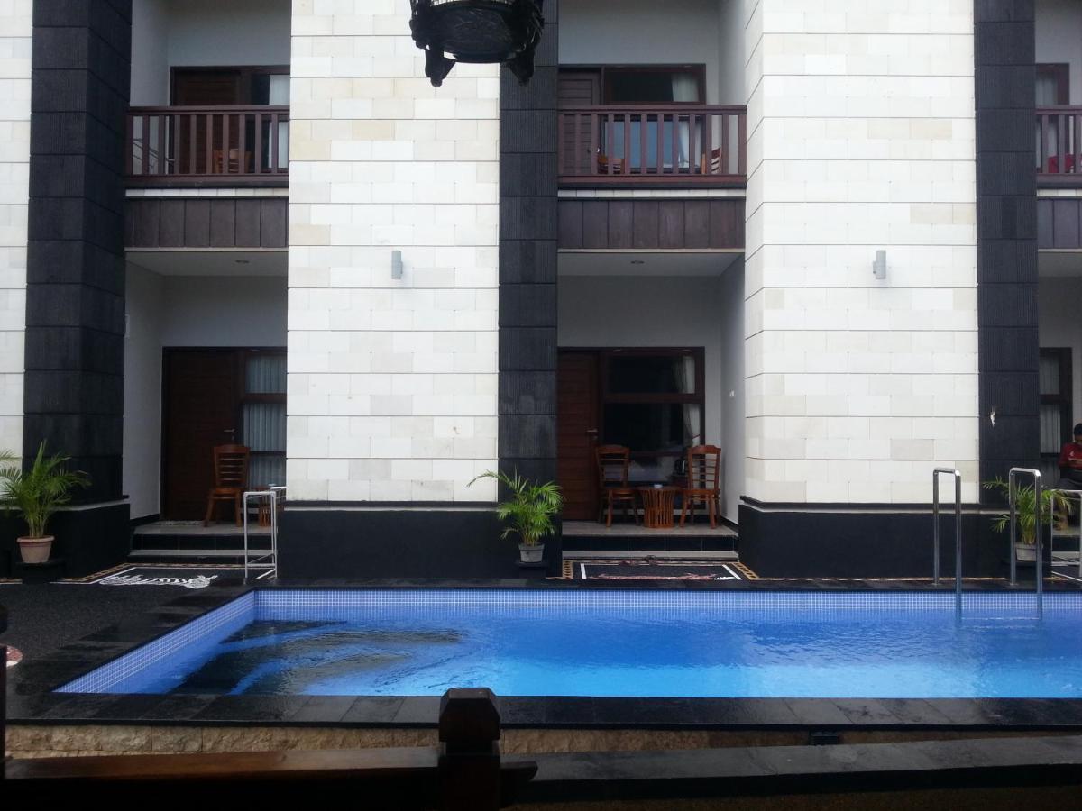 New Asta Graha Guesthouse Jimbaran Esterno foto